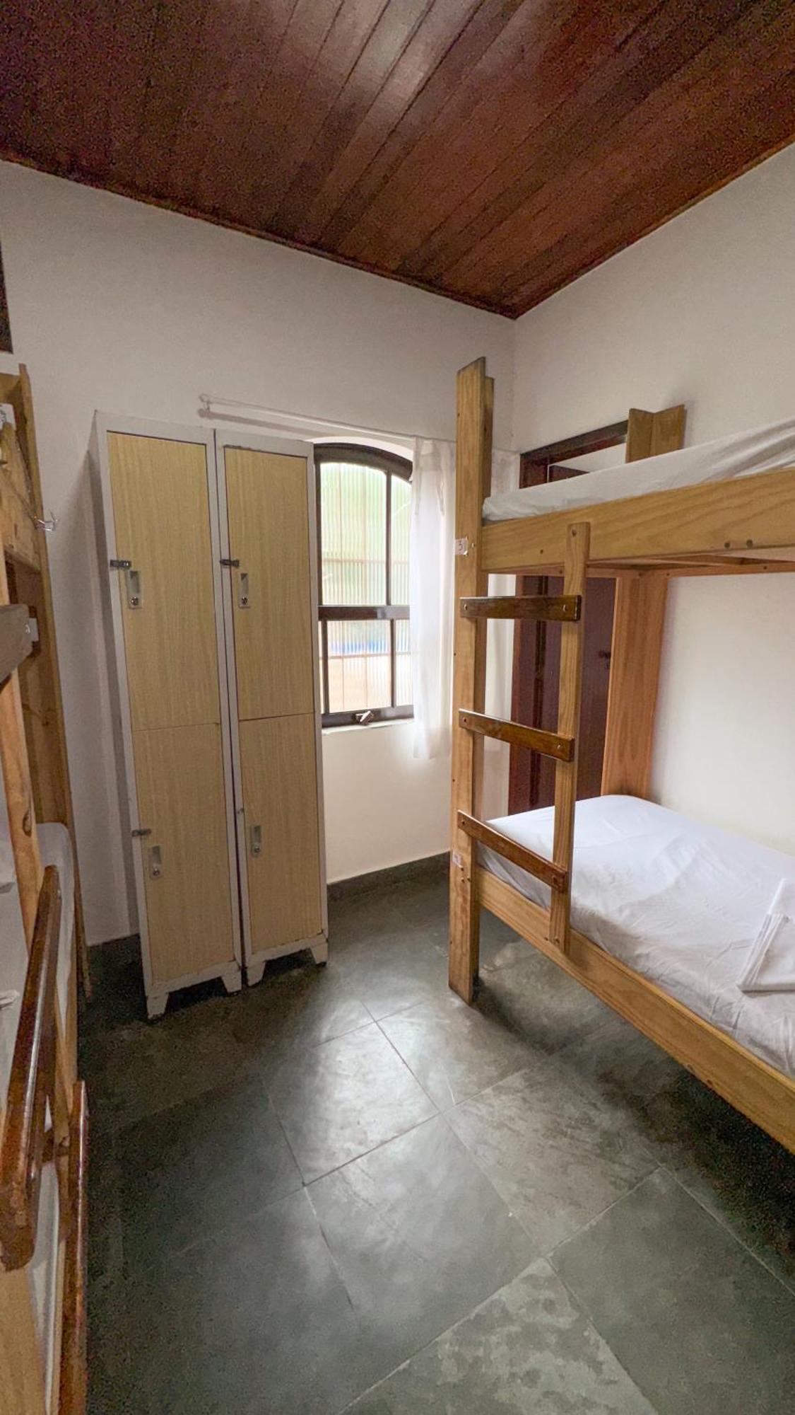 Ilha Grande Hostel Экстерьер фото